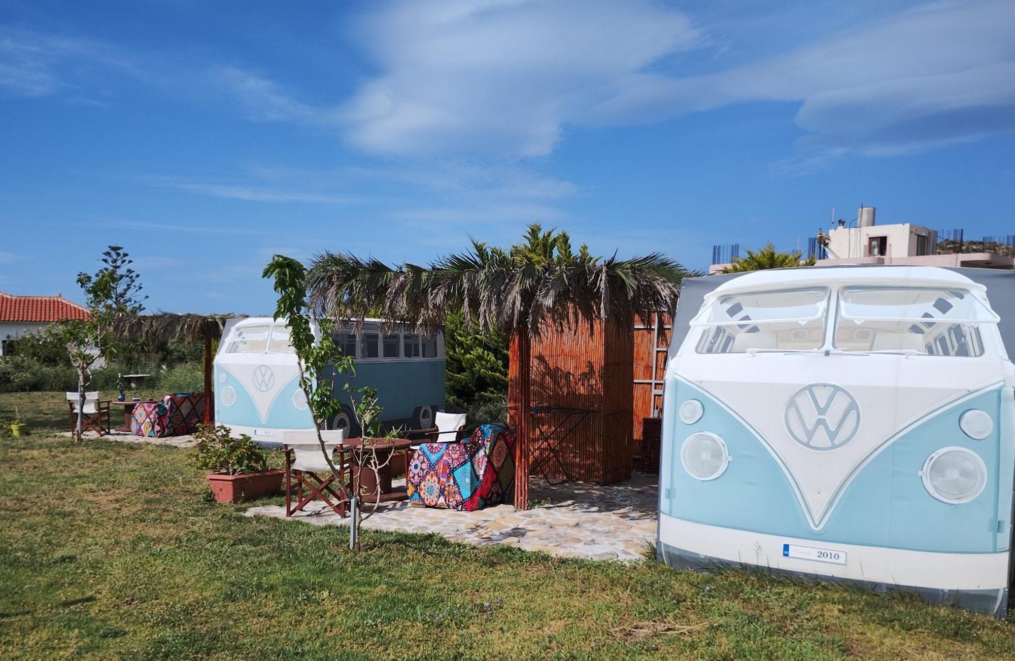 Vila Cornelia Hippie Magic Bus Kíssamos Exteriér fotografie